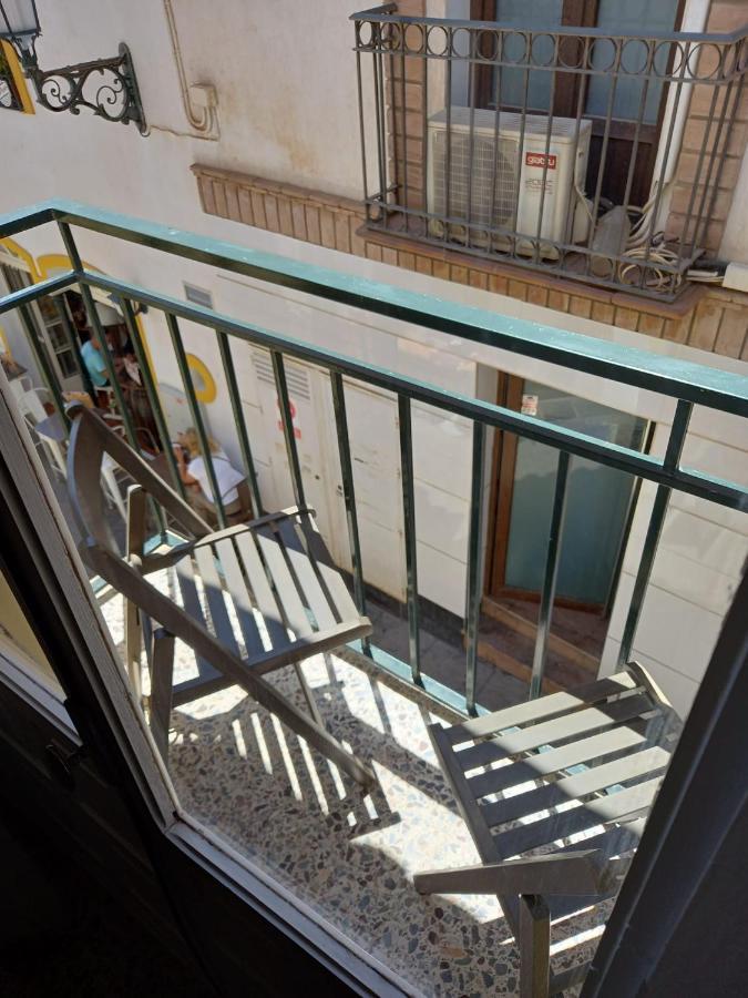 Casa Bueno Apartment Нерха Екстериор снимка