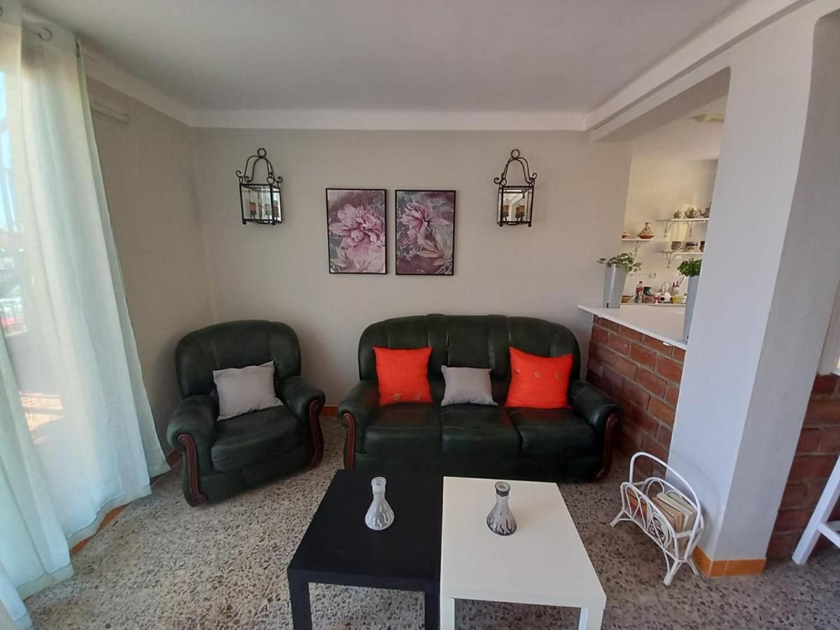 Casa Bueno Apartment Нерха Екстериор снимка
