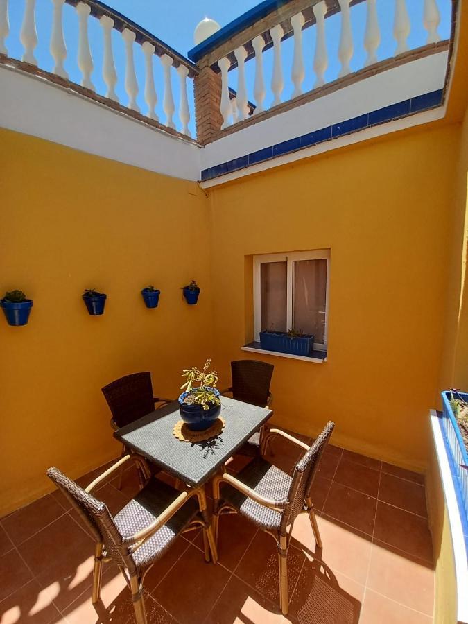 Casa Bueno Apartment Нерха Екстериор снимка